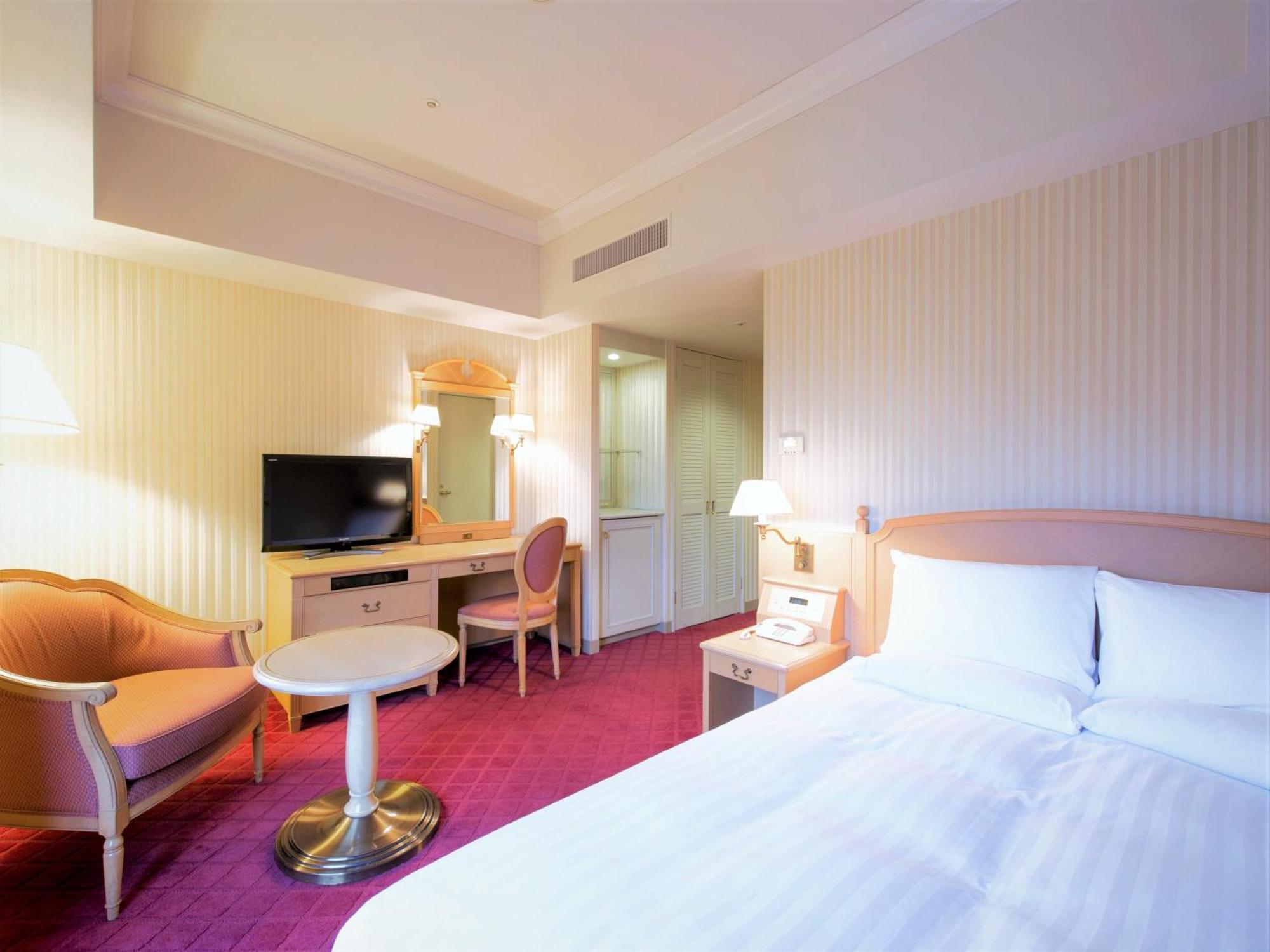 Hotel Okura Jr Huis Ten Bosch Sasebo Exteriör bild A room at the hotel